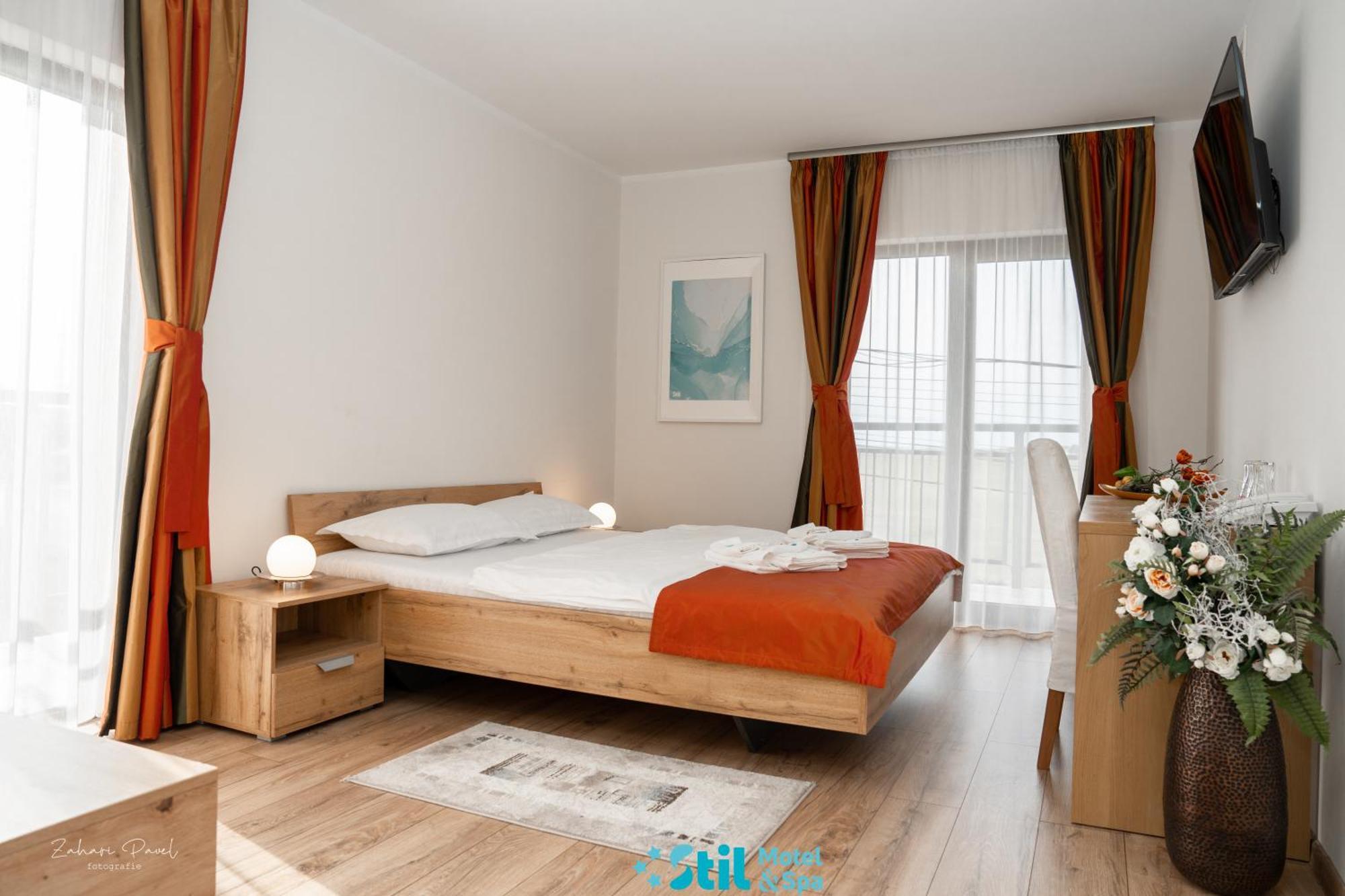 Stil Motel & Spa Tasnad Esterno foto