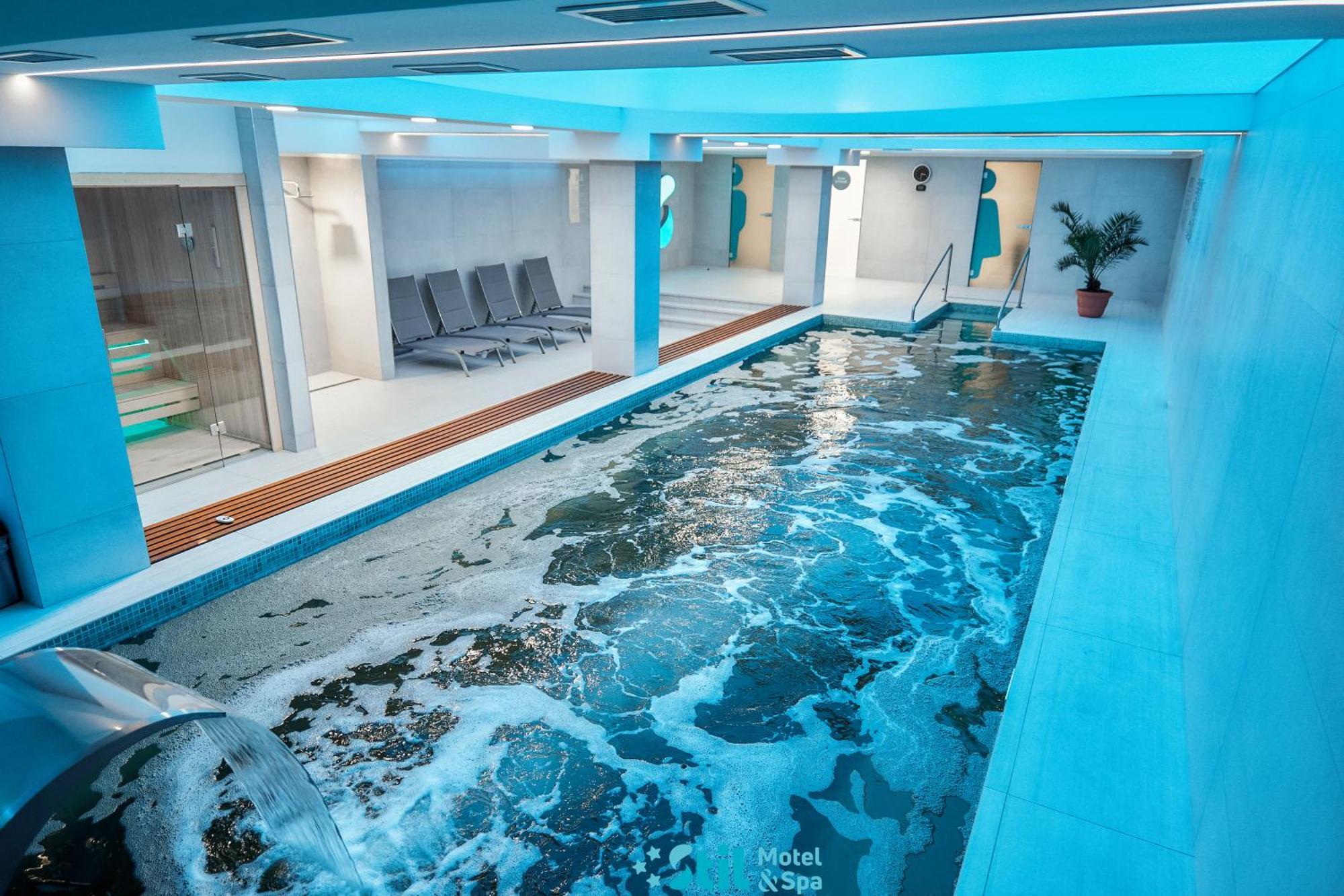 Stil Motel & Spa Tasnad Esterno foto
