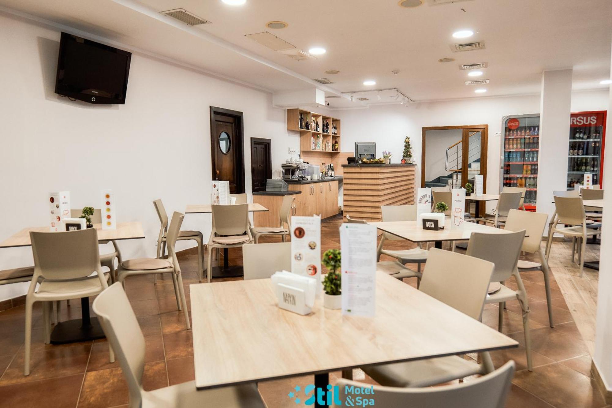 Stil Motel & Spa Tasnad Esterno foto